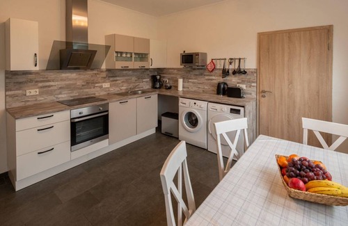 Rommersheim Apartment | 103 m² Apartment ∙ 2 bedrooms ∙ 4 guests