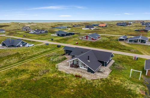 Vrist Strand House | 103 m² House ∙ 3 bedrooms ∙ 6 guests