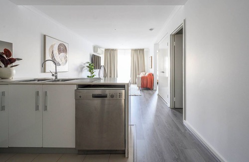 East Perth Apartment | 104 EastPerth Euphoria Escape 2BR Parkng