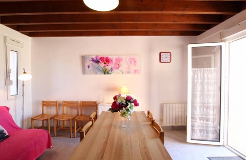 Surtainville Cottage | 105 m² Cabin ∙ 4 bedrooms ∙ 8 guests