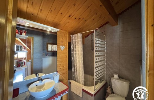 Formigueres House | 105 m² Gîte ∙ 3 bedrooms ∙ 6 guests