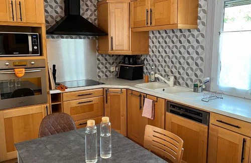 Noisy-le-Grand House | 105 m² House ∙ 3 bedrooms ∙ 8 guests