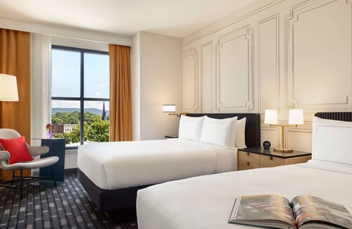 Quigley Hotel | 106 Jefferson Huntsville, Curio Collection by Hilton