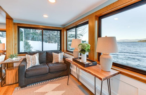 Alton Bay House | 107 m² House ∙ 3 bedrooms ∙ 8 guests