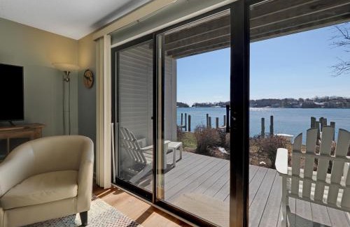 Charlevoix House | 108 Edgewater Inn