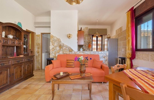 Padula Fede Apartment | 1086 Villetta Baron Beach