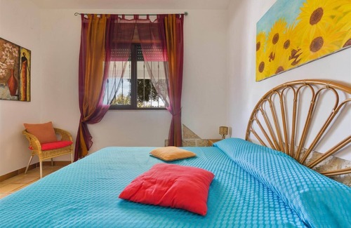 Padula Fede Apartment | 1086 Villetta Baron Beach