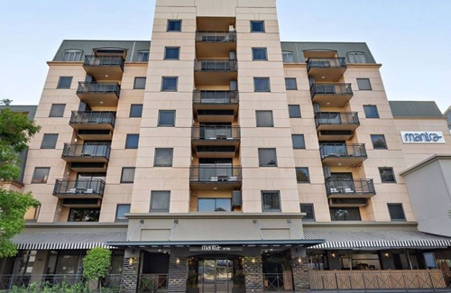 East Perth Apartment | 109 Simply Devine Hay St 2x2Apt Pool+Gym