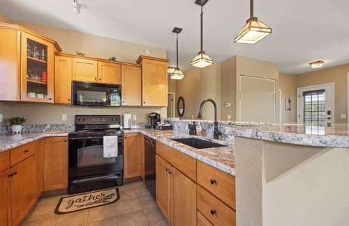Bellaire Condo | 10th fairway condo, Beautiful Views,SpaciousDeck