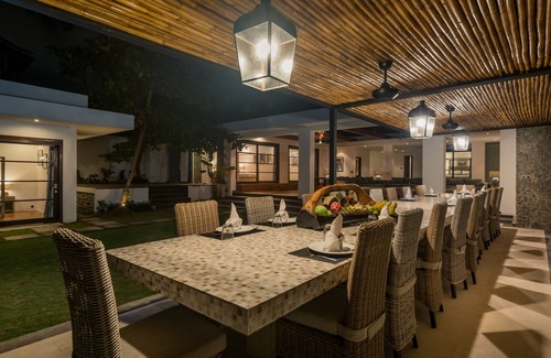 Dyanapura Villa | 11 Bdr-Last Minute Deal 50%+ OFF! Near Beach