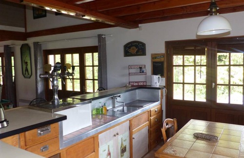 Montaignac-Saint-Hippolyte House | 110 m² Gîte ∙ 2 bedrooms ∙ 5 guests