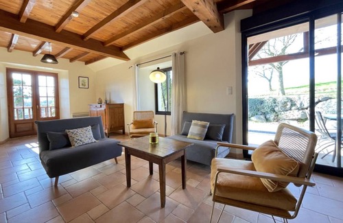 Rebenacq House | 110 m² Gîte ∙ 3 bedrooms ∙ 6 guests