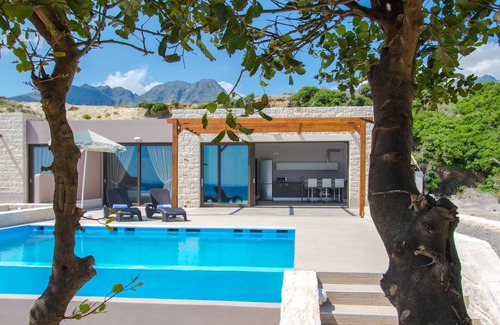 Frangokastellon Villa | 110 m² Villa ∙ 3 bedrooms ∙ 6 guests