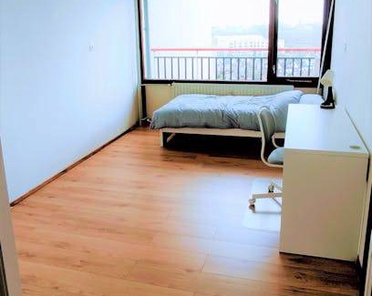 Municipality of Capelle aan den IJssel Resort | 110 m² Private room ∙ 1 bedroom ∙ 5 guests