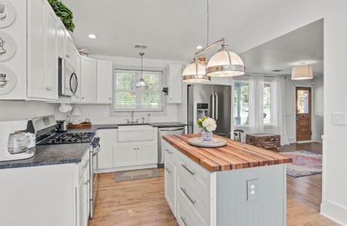 Hanahan House | 1109 Berkeley
