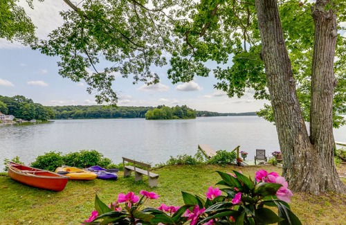 Coventry Lake Cottage | 111 m² Cabin ∙ 3 bedrooms ∙ 6 guests