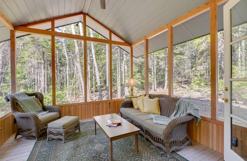 Seal Cove House | 111 m² House ∙ 3 bedrooms ∙ 6 guests