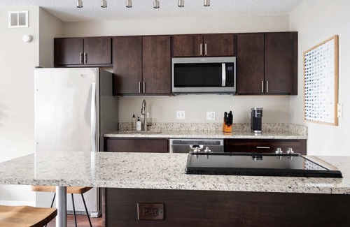 Near North Side Apartment | #1110 - Kasa Magnificent Mile Chicago