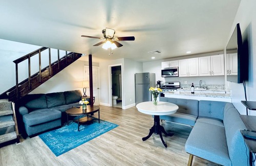 Fig Garden House | 112 m² House ∙ 2 bedrooms ∙ 4 guests