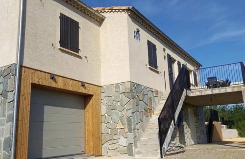 Chassagnes House | 112 m² House ∙ 3 bedrooms ∙ 8 guests