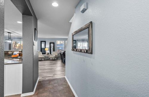 Brighton House | 1130 Mockingbird St