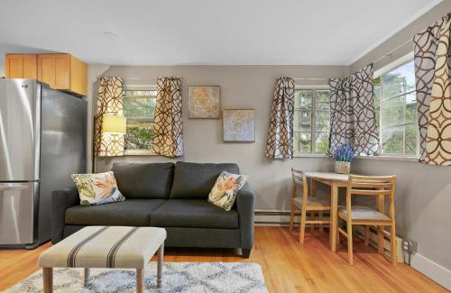 Cheesman Park House | 1147 Vine St