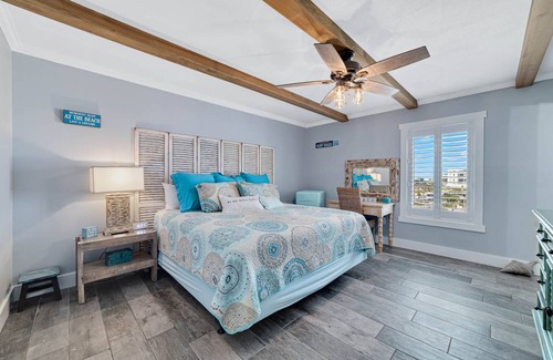 Gulf Shores Condo | 115 m² Condo ∙ 3 bedrooms ∙ 8 guests