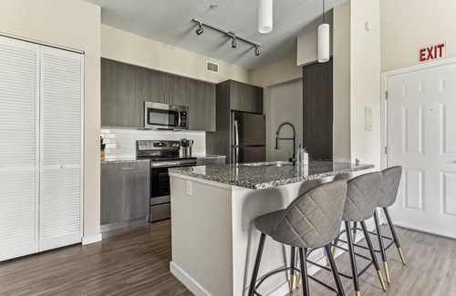Park East Apartment | #12-205 - Kasa at Cortland Hollywood Ft. Lauderdale