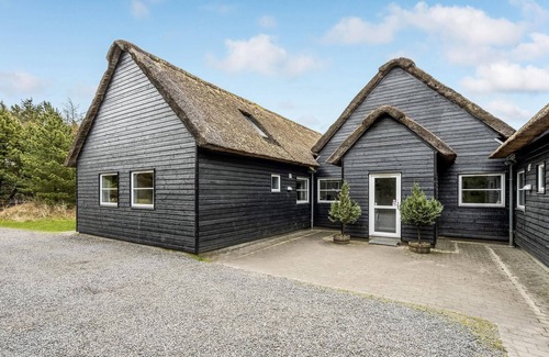 Blavand House | 12 bedroom beautiful home in Blåvand