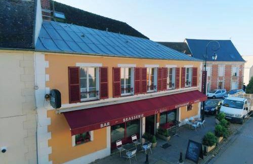 Fontenay-Tresigny Hotel | 12 m² Hotel ∙ 4 guests
