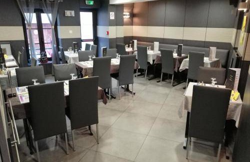 Fontenay-Tresigny Hotel | 12 m² Hotel ∙ 4 guests
