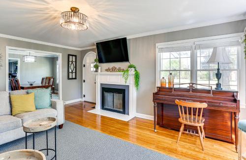 Mason House | 12 Mi to BlueOval City Tennessee Getaway!