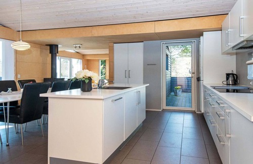 Trend House | 12 person holiday home in Løgstør-By Traum
