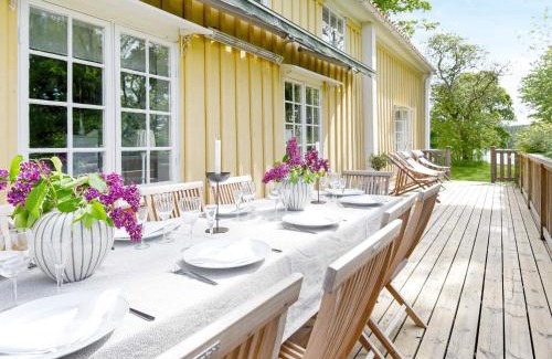 Hova House | 12 person holiday home in HOVA