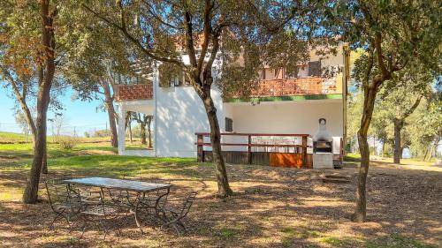 Riudellots de la Creu House | 120 m² House ∙ 3 bedrooms ∙ 6 guests