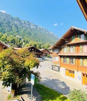 Ringgenberg Apartment | 120 m² Apartment ∙ 4 bedrooms ∙ 10 guests