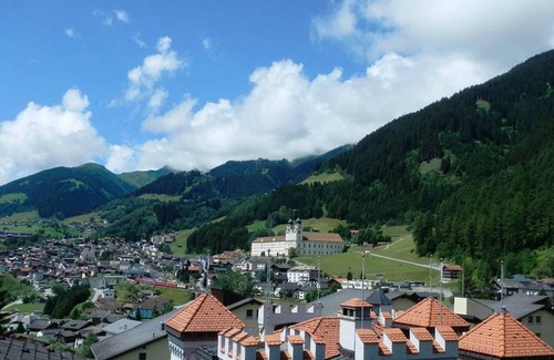 Disentis Apartment | 120 m² Apartment ∙ 2 bedrooms ∙ 6 guests