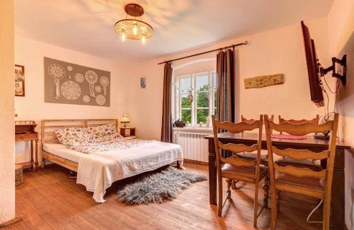 Stare Juchy House | 120 m² Farmhouse ∙ 4 bedrooms ∙ 9 guests
