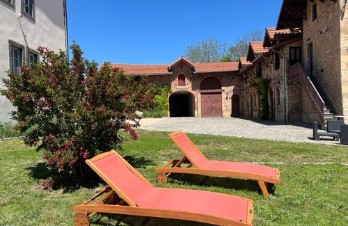 Chanonat House | 120 m² Gîte ∙ 3 bedrooms ∙ 6 guests