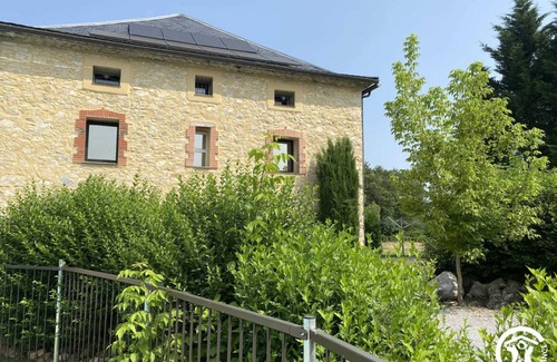 Dourgne House | 120 m² Gîte ∙ 3 bedrooms ∙ 6 guests