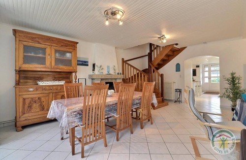 Miniac-Morvan House | 120 m² Gîte ∙ 4 bedrooms ∙ 8 guests