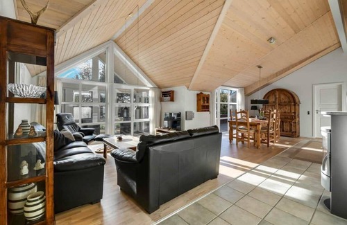 Bork Havn House | 120 m² House ∙ 3 bedrooms ∙ 6 guests