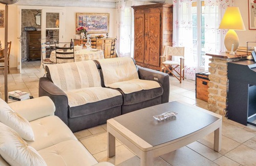 Espeluche House | 120 m² House ∙ 3 bedrooms ∙ 6 guests