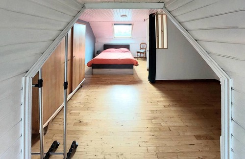 Merville House | 120 m² House ∙ 3 bedrooms ∙ 4 guests