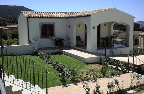 Badesi House | 120 m² House ∙ 3 bedrooms ∙ 7 guests