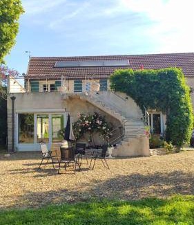 Comblanchien House | 120 m² House ∙ 3 bedrooms ∙ 6 guests