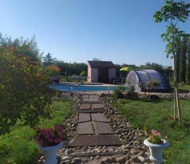 Comblanchien House | 120 m² House ∙ 3 bedrooms ∙ 6 guests