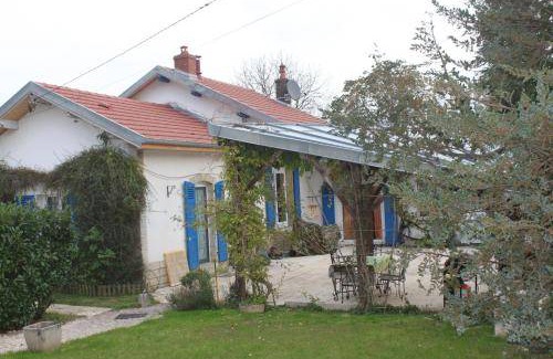 Auxon-Dessus Villa | 120 m² Villa ∙ 3 bedrooms ∙ 5 guests