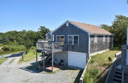 North Truro House | 12216 - Beautiful Views of Cape Cod Bay Access to Private Beach Easy Access to P-Town