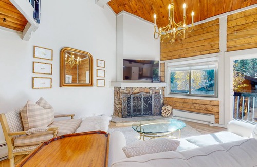 Vail Condo | 123 m² Condo ∙ 3 bedrooms ∙ 8 guests